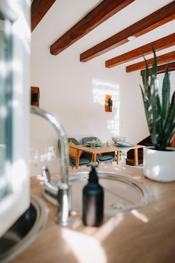 Appartement Residenz Bella Italia - Charmante Unterkunft Im Herzen Von Wuerzburg Mit Balkon, Terrasse Und Parkplatz Im Innenhof! Dış mekan fotoğraf